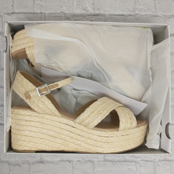 NWT LC Lauren Conrad Wedge Heel Sandals - Picture 7 of 9